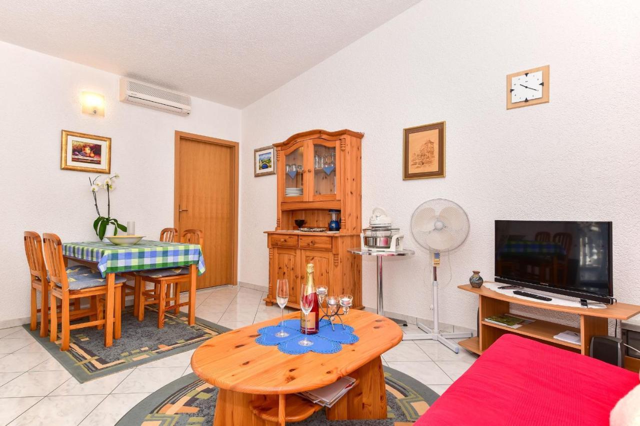 Apartments Rote Rosen Nin Εξωτερικό φωτογραφία