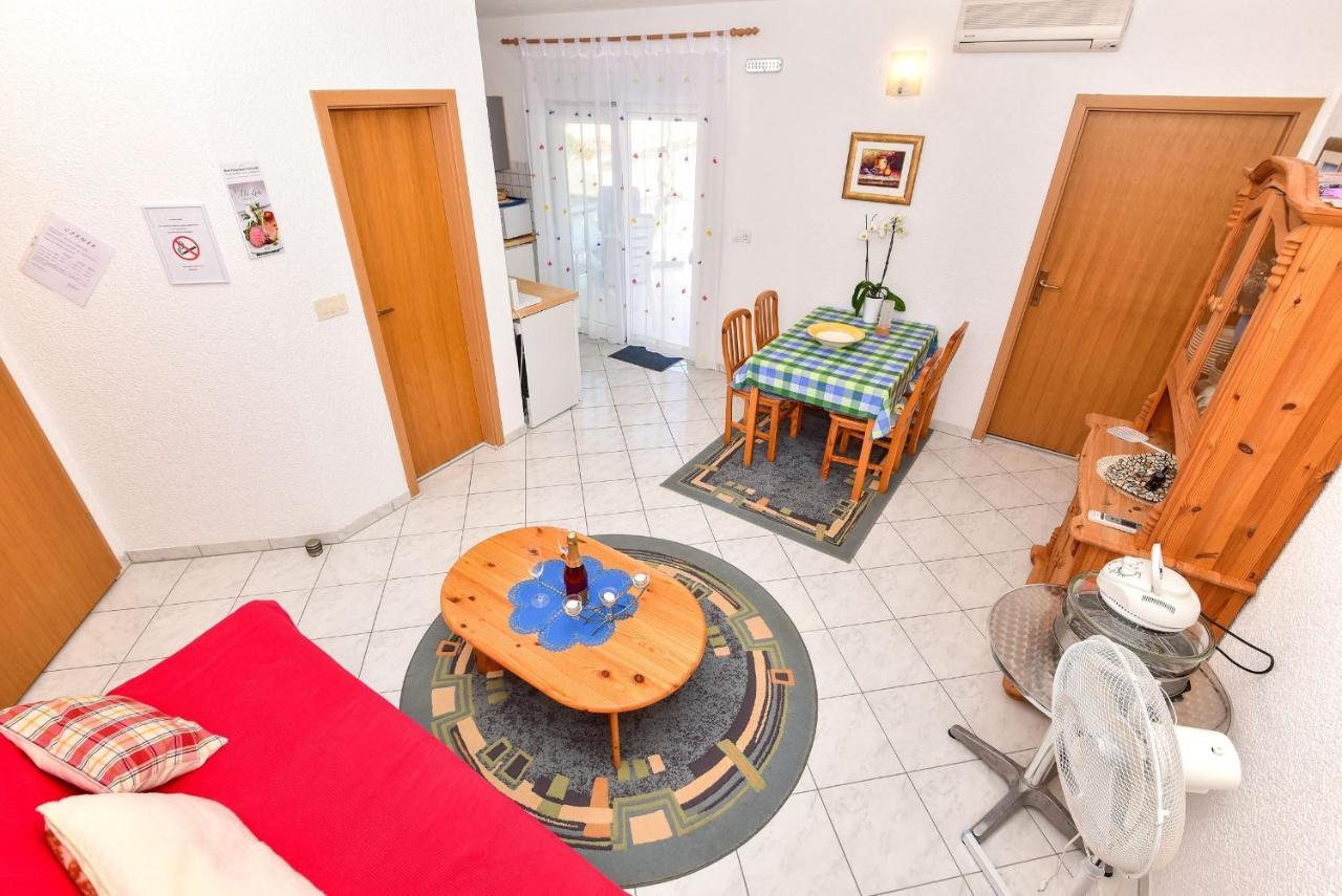 Apartments Rote Rosen Nin Εξωτερικό φωτογραφία